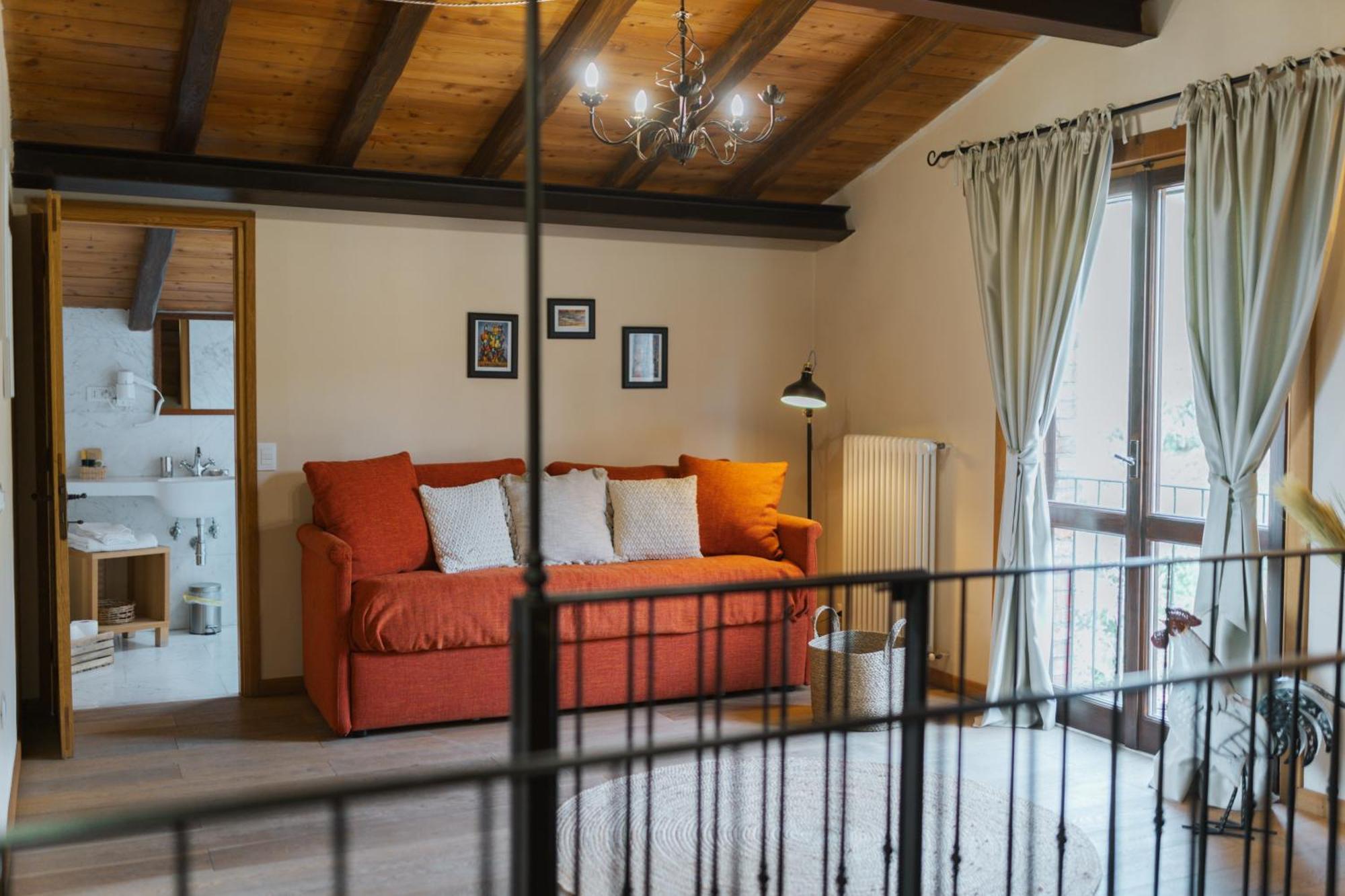 Agriturismo La Burlanda ฟอสดิโนโว ภายนอก รูปภาพ