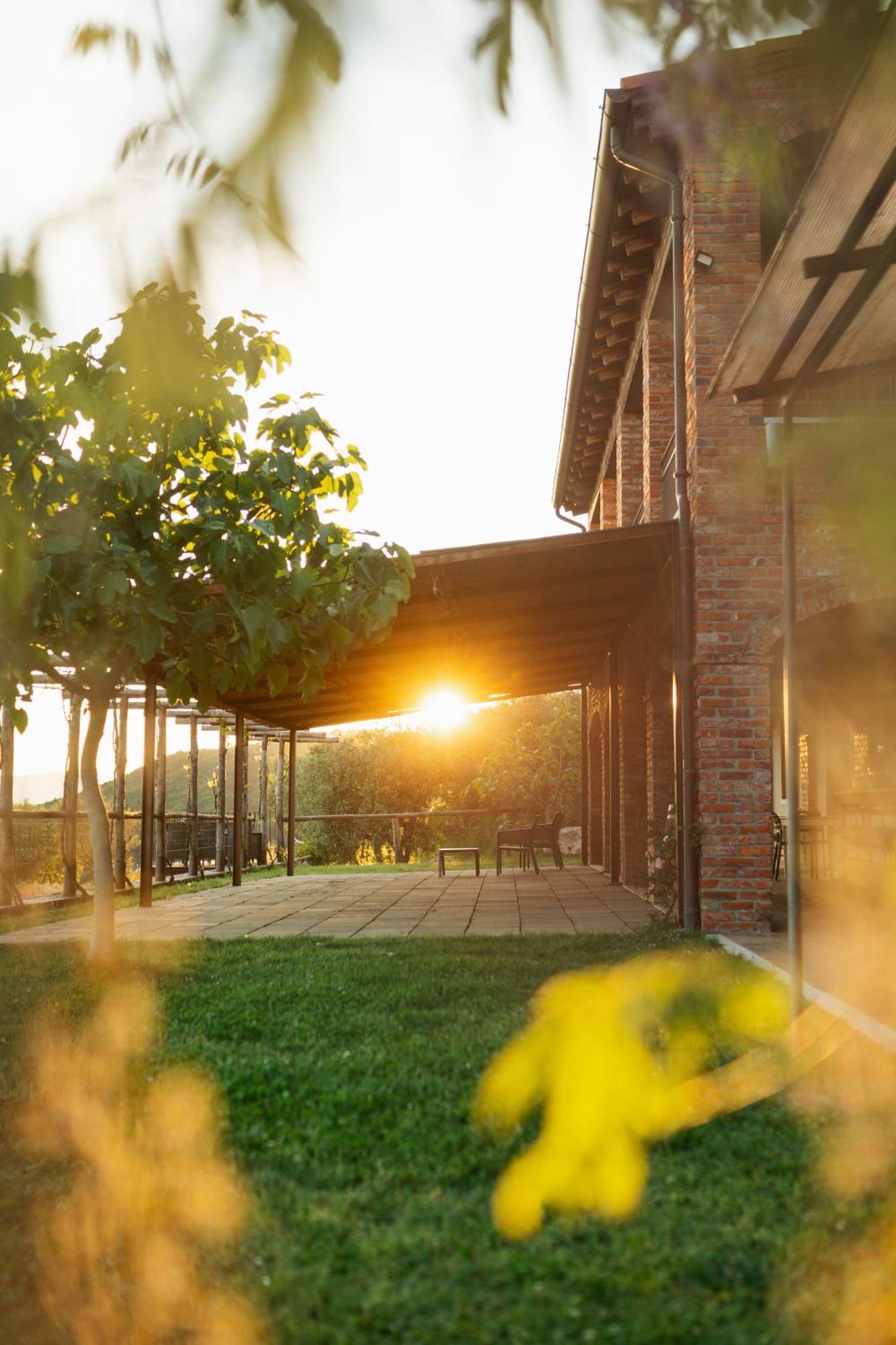 Agriturismo La Burlanda ฟอสดิโนโว ภายนอก รูปภาพ