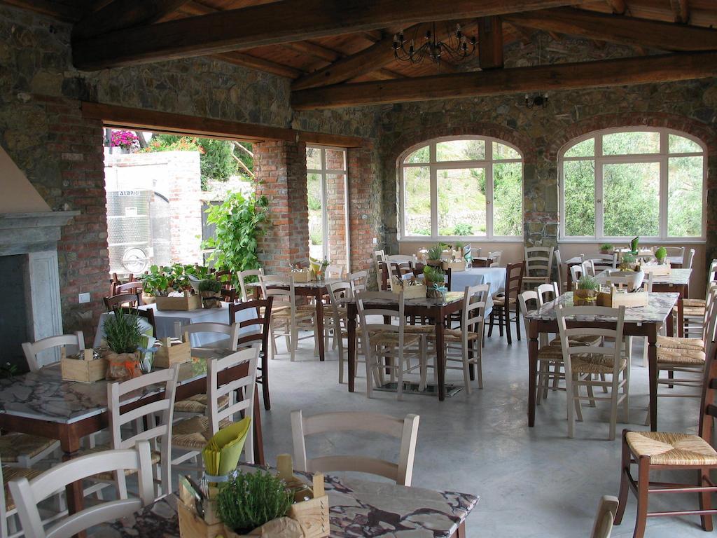 Agriturismo La Burlanda ฟอสดิโนโว ภายนอก รูปภาพ