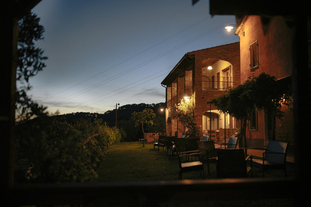 Agriturismo La Burlanda ฟอสดิโนโว ภายนอก รูปภาพ