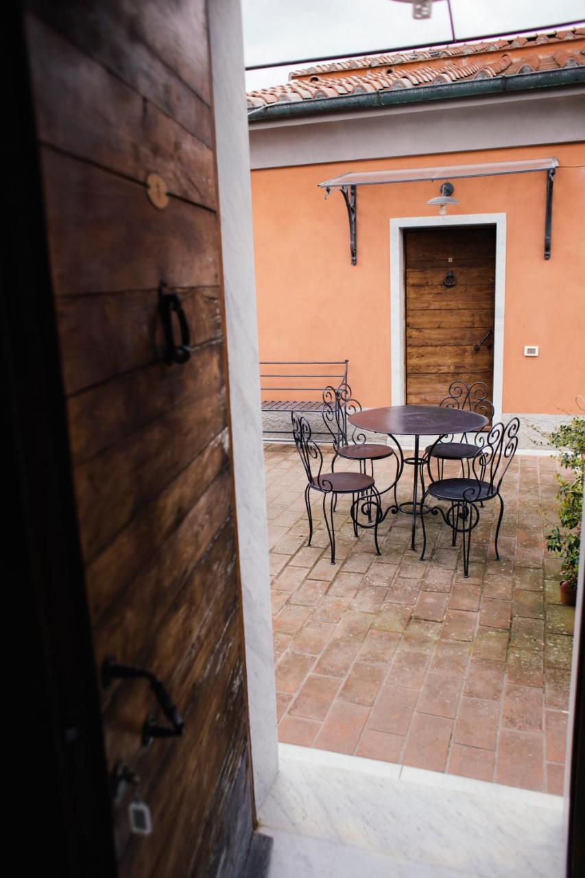 Agriturismo La Burlanda ฟอสดิโนโว ภายนอก รูปภาพ
